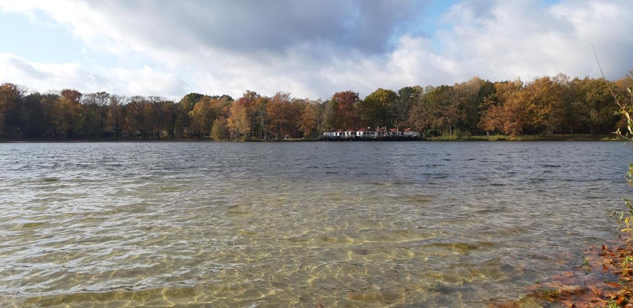 Zonnige Vrijstaande Bungalow In Prachtige Omgeving! Rekem Dış mekan fotoğraf