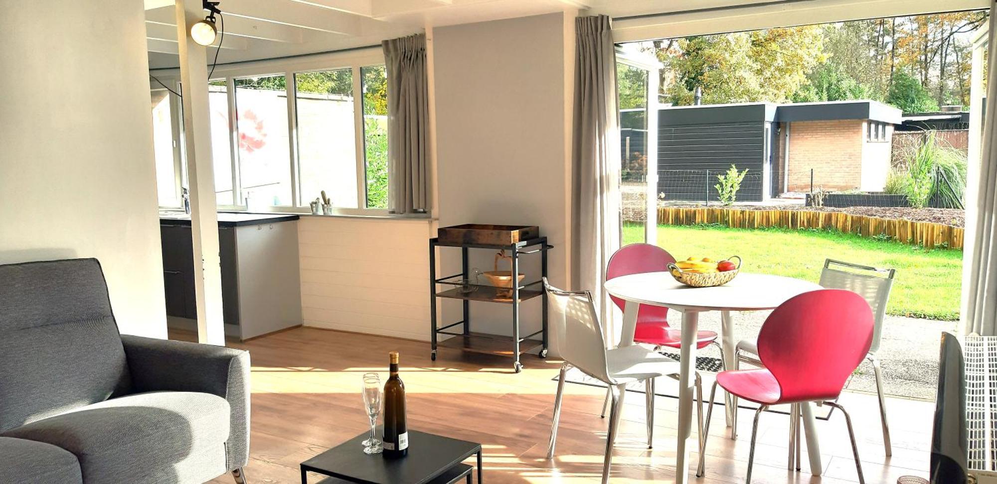 Zonnige Vrijstaande Bungalow In Prachtige Omgeving! Rekem Dış mekan fotoğraf